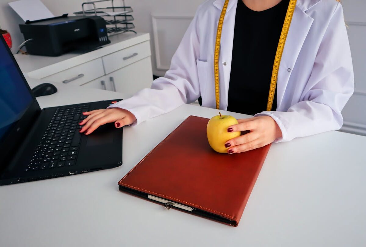 Como escolher um profissional emagrecedor
