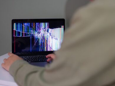 Erro de CMOS no notebook: causas e soluções